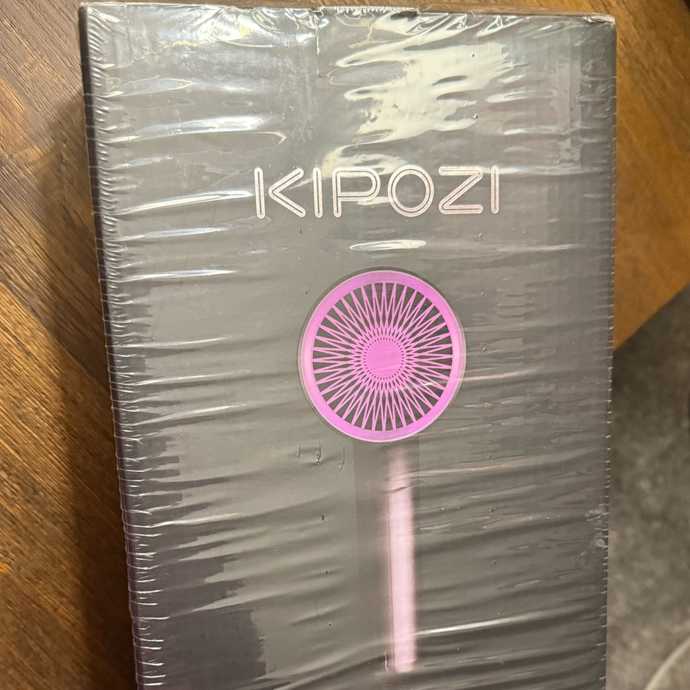 Kipozi hair dryer